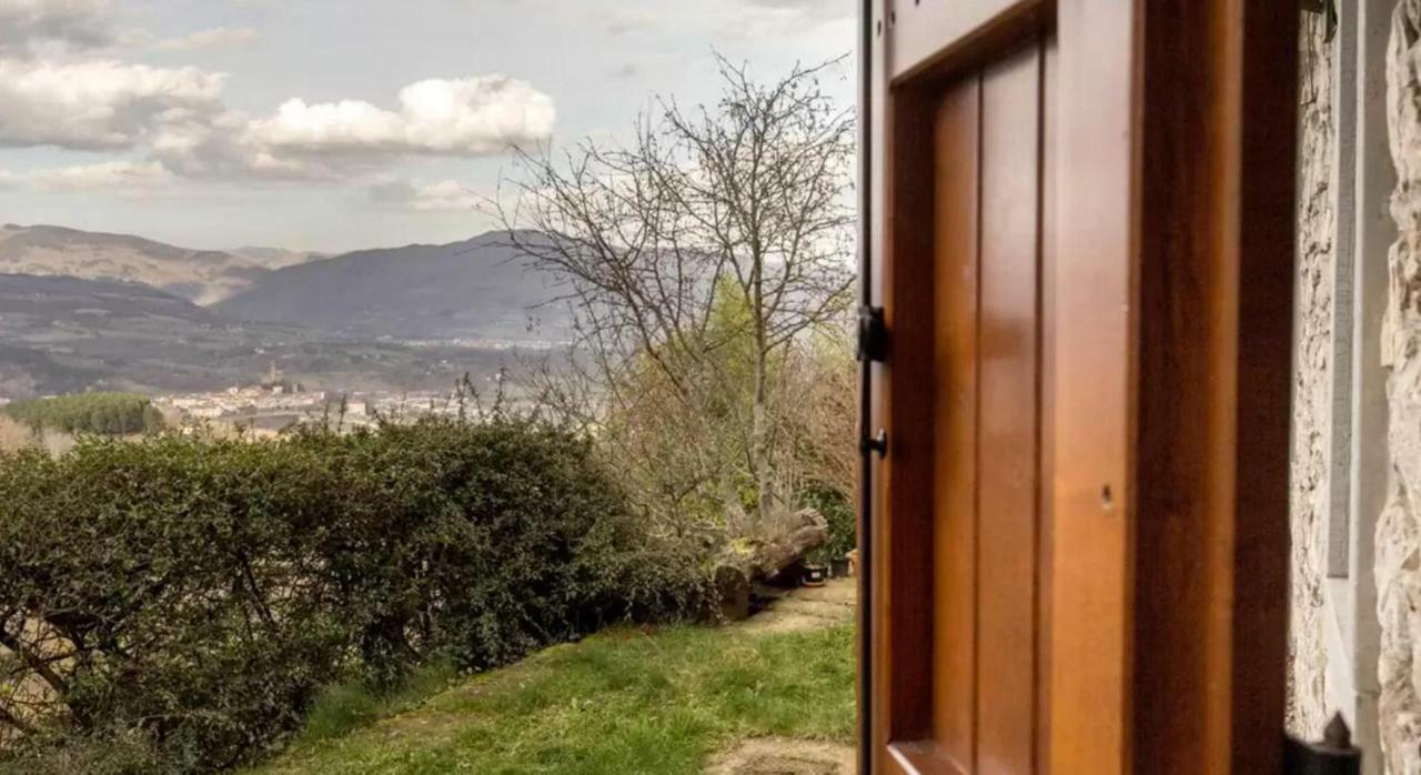 Casa Mazzocchi Vista Su Poppi Villa ภายนอก รูปภาพ