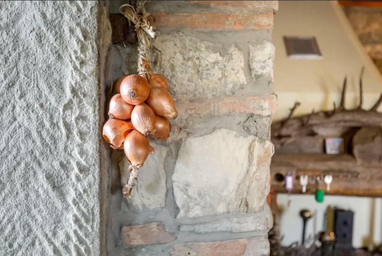 Casa Mazzocchi Vista Su Poppi Villa ภายนอก รูปภาพ